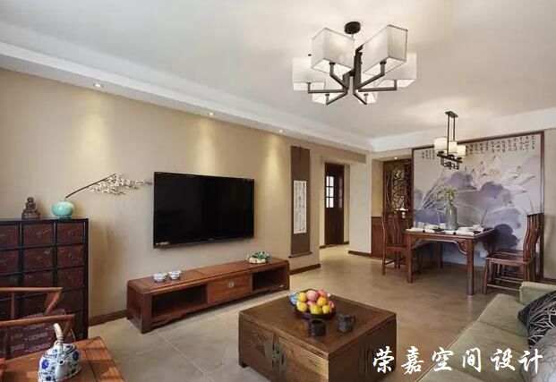 家里墻紙發(fā)黃了咋辦？解決方法都在這了拿走不謝！